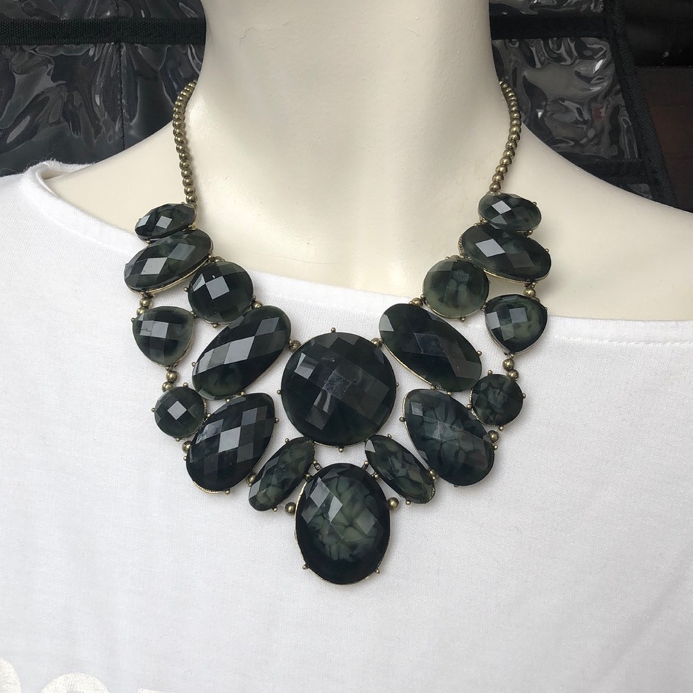 4/$25🛍 Black Chunky Statement Necklace Costume Jewelry